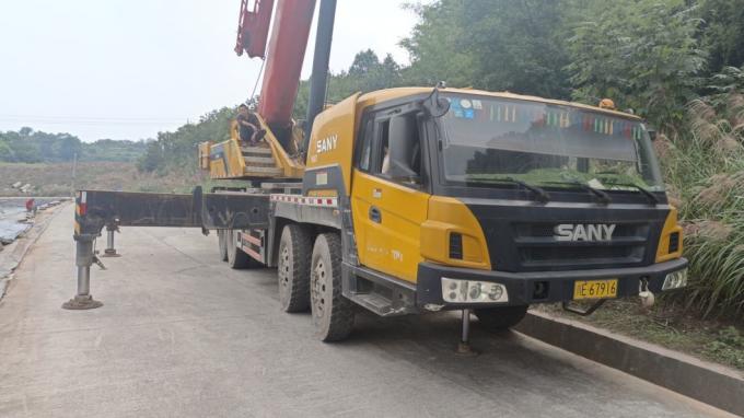15 Years Sy Maximum Lifting 75 Tons of Crane, The Company′s Inventory Car Price Preferential